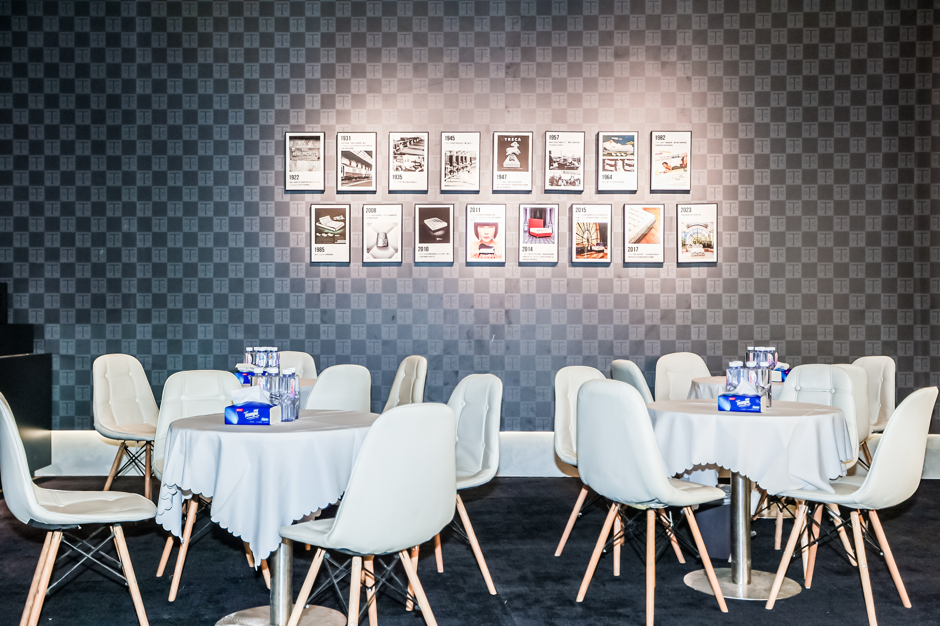 鍗庝附钀藉箷,鍗庝附钀藉箷鑻辨枃