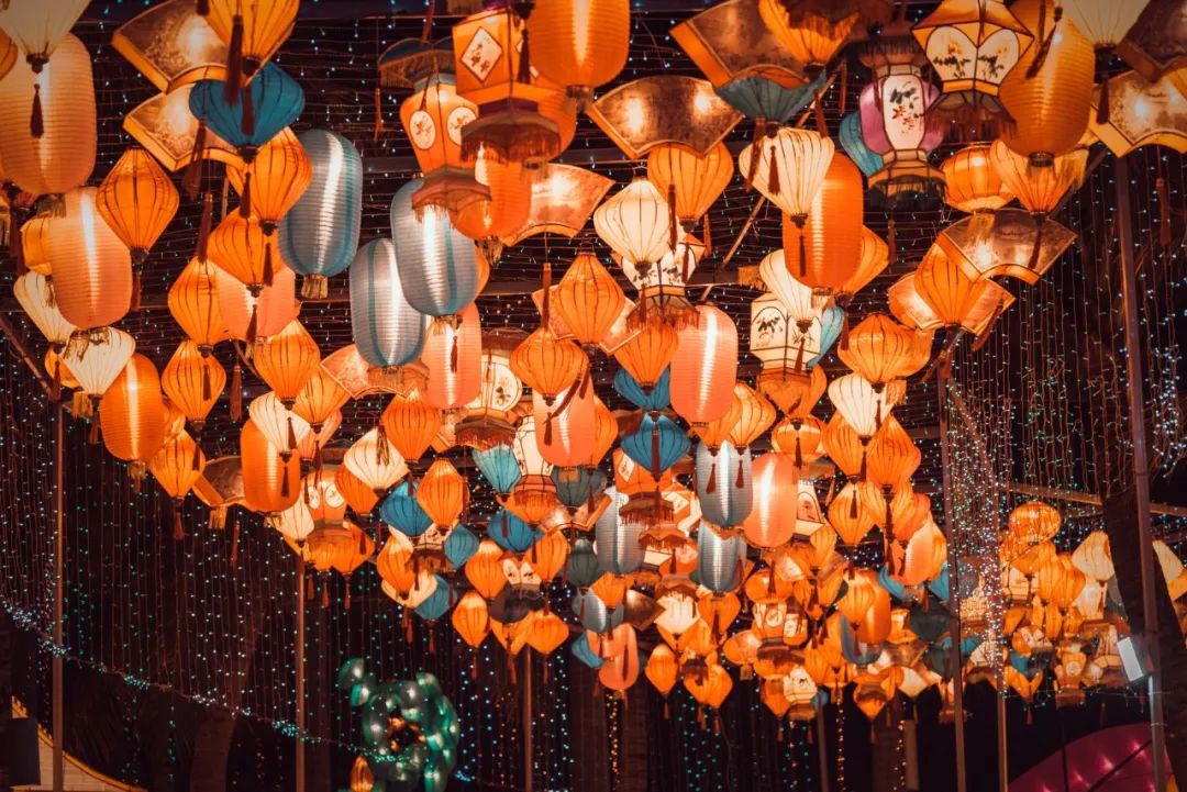 25首元宵烟花诗词,元宵节的诗词五绝