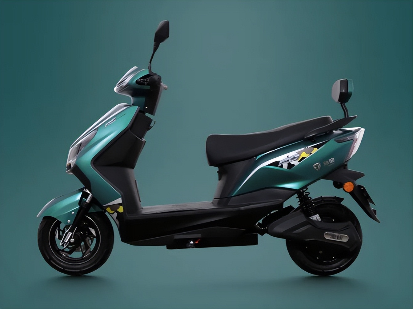 5000左右的电摩极速多少,爱玛雅迪电摩哪个好