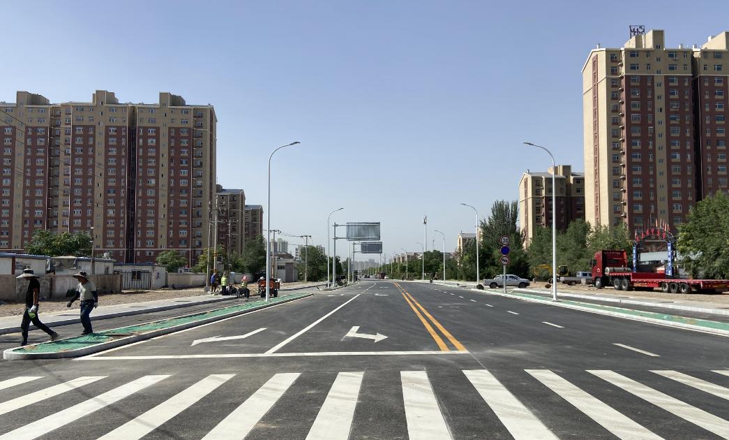 芦花苑社区：告别坑洼路，惠民便出行