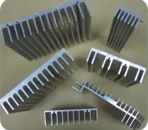 电源内部一定有电阻吗,电源内部一直存在非静电力吗