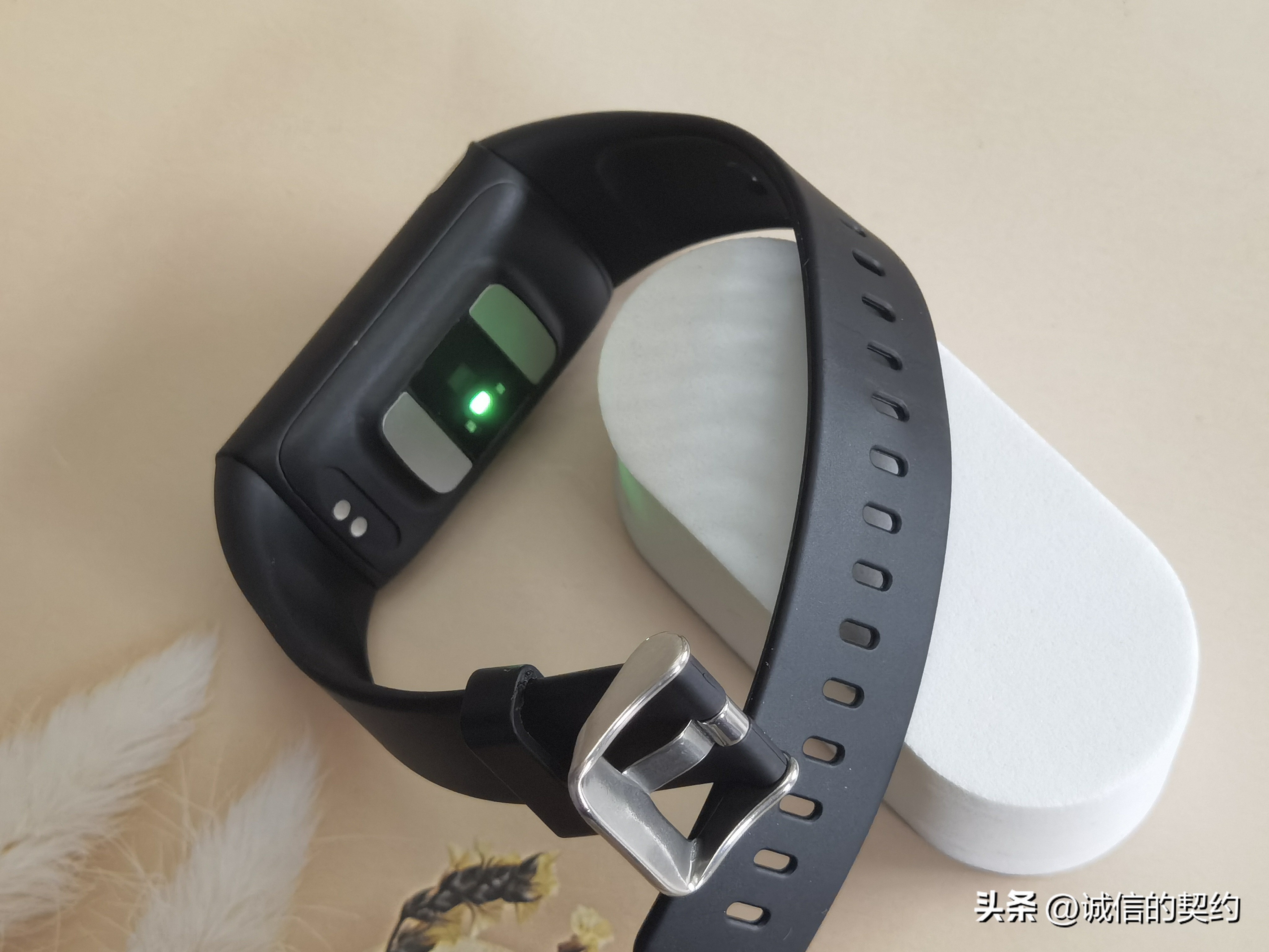 dido手环f50有几款,didof50s手环与华为手环