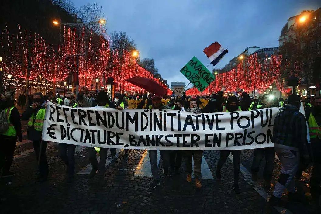 法国上班族,法国人真的懒惰不愿意加班吗