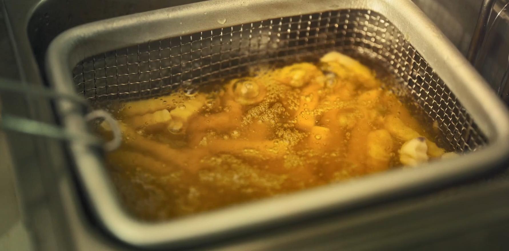 《哭悲》好听的是名字,难看的是片子