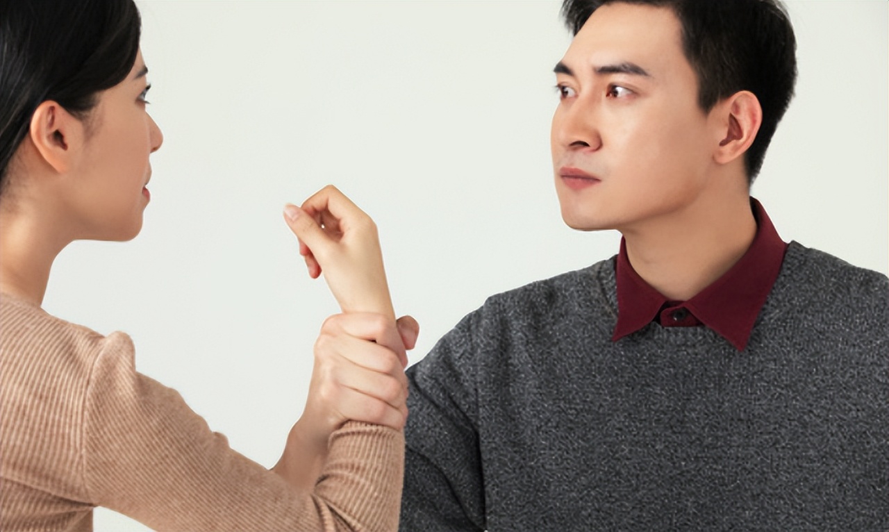 作为孩子遇到家暴怎么办,如果你女儿被家暴你会怎么做