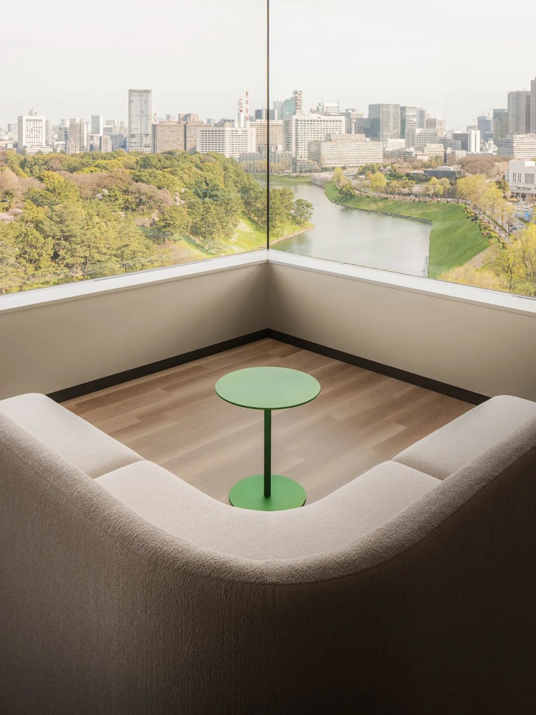 美学中展现企业理念，卡地亚办公室|日本IINInc.事务所