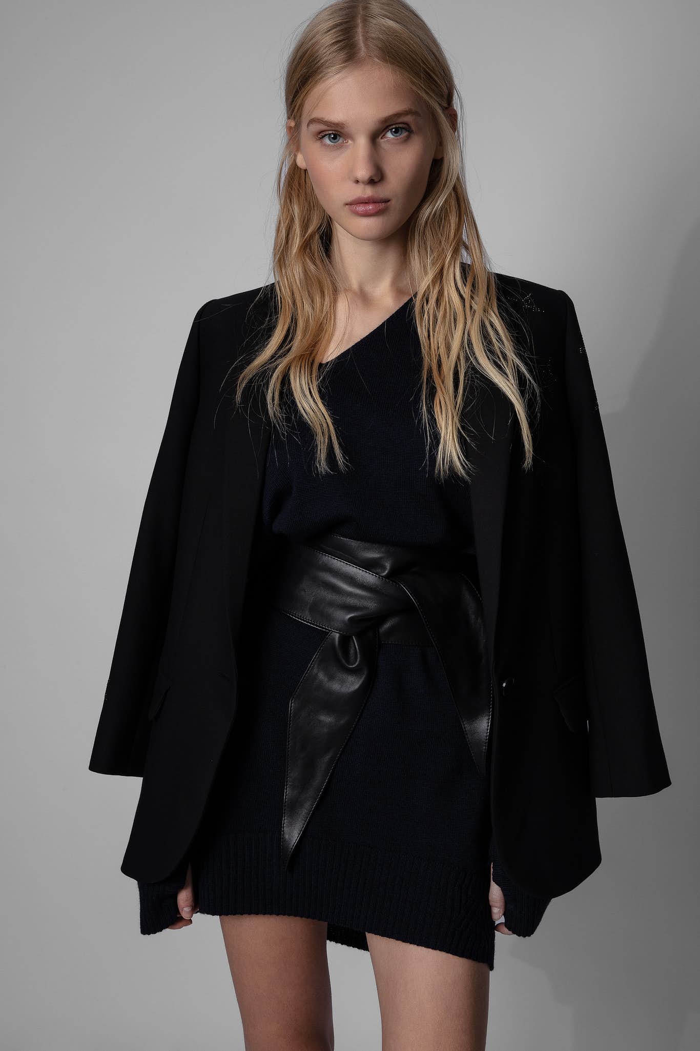 摆脱束缚释放自己,摆脱束缚穿出自我潮流男士之选