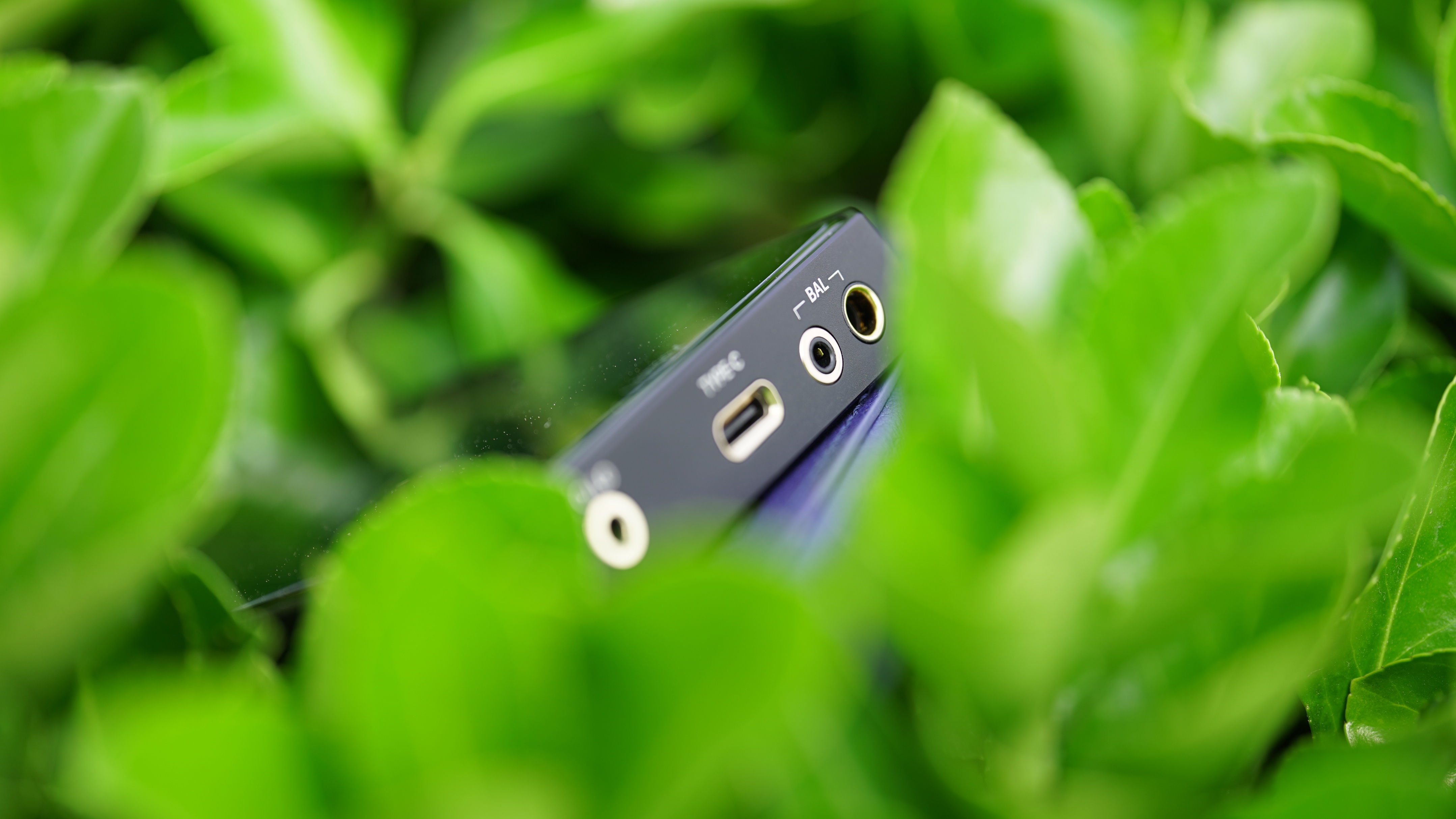 口袋里的对A妙计！深度评测能推大耳机的海贝R5二代音乐*放播**器