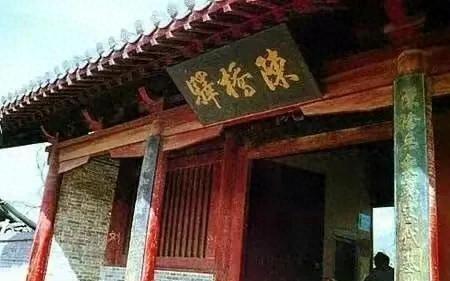 陈桥兵变黄袍加身,陈桥兵变被黄袍加身