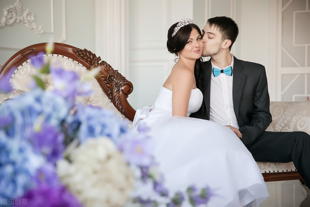 女人若是动情了，她会主动带你进去这两个私人领域，别后知后觉