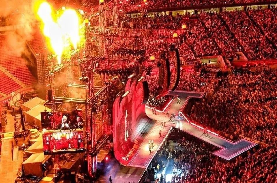 白宫回应霉霉AI照疯传,霉霉演唱会门票最快多久售空