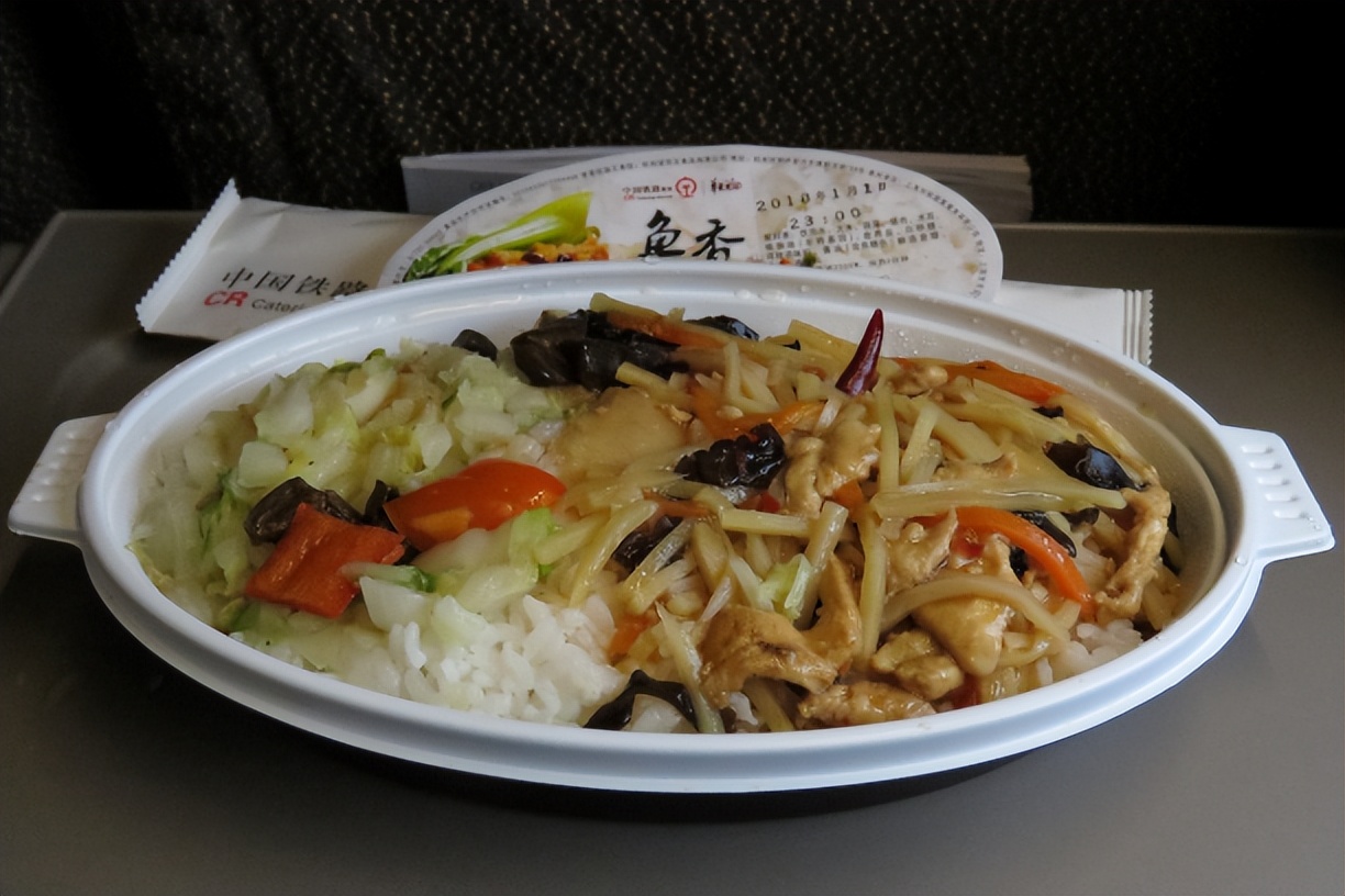 高铁盒饭为什么贵,高铁盒饭为什么那么贵