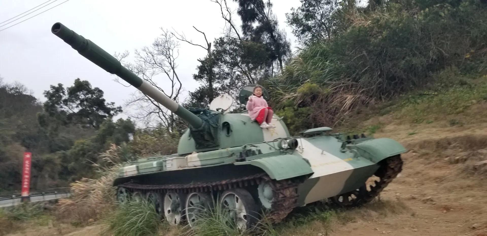 女儿喜欢足球怎么办,女儿加入足球队