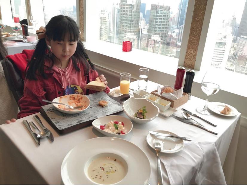 跟着JW城中[小小博学营]，赏名画尝美食，来一场沉浸式美育之旅