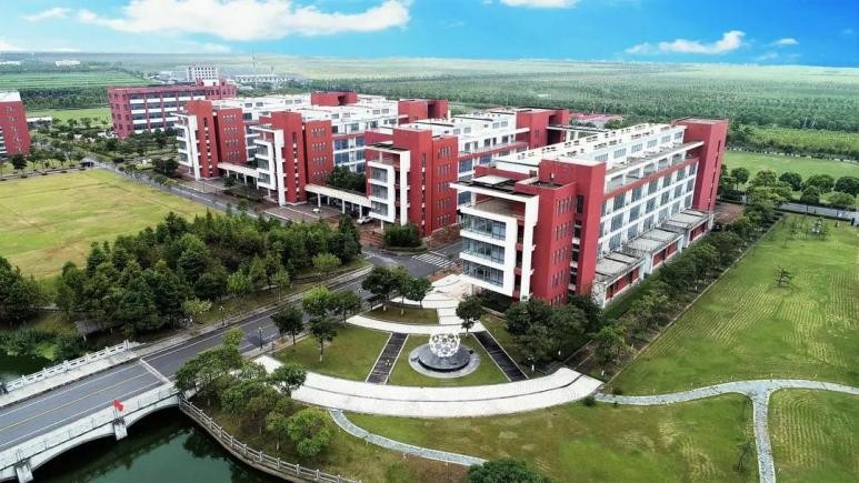 10大高薪资专业排行榜,最新的20个专业最高工资排名