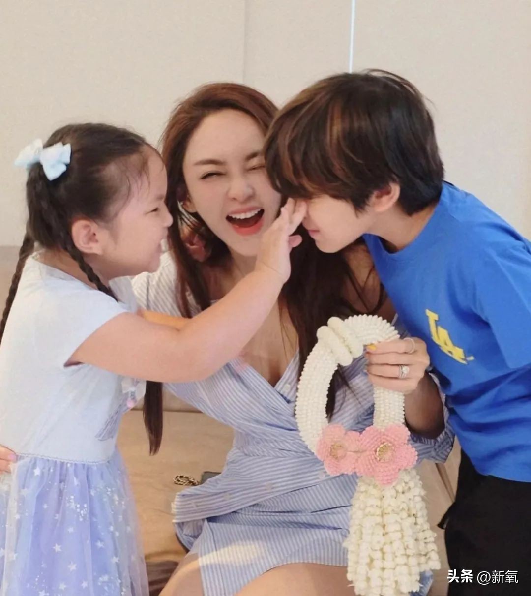 挺着大肚子逼退小三9年后，她终于复出了