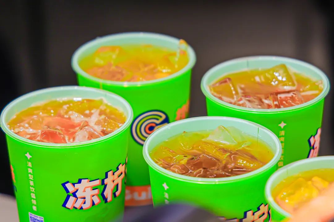 目前比较火的新式茶饮加盟品牌,新式茶饮品牌加盟多少钱