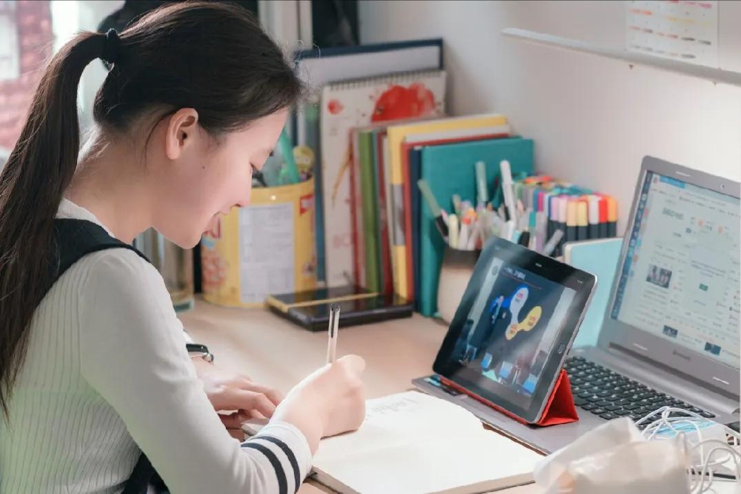 西安200平婚房、80万宝马车嫁女，8年恋爱3个月离婚，到底因为啥