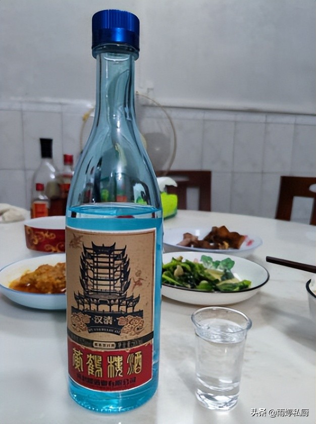 适合长期收藏的纯粮低价白酒推荐,5000内公认十款性价比高的白酒