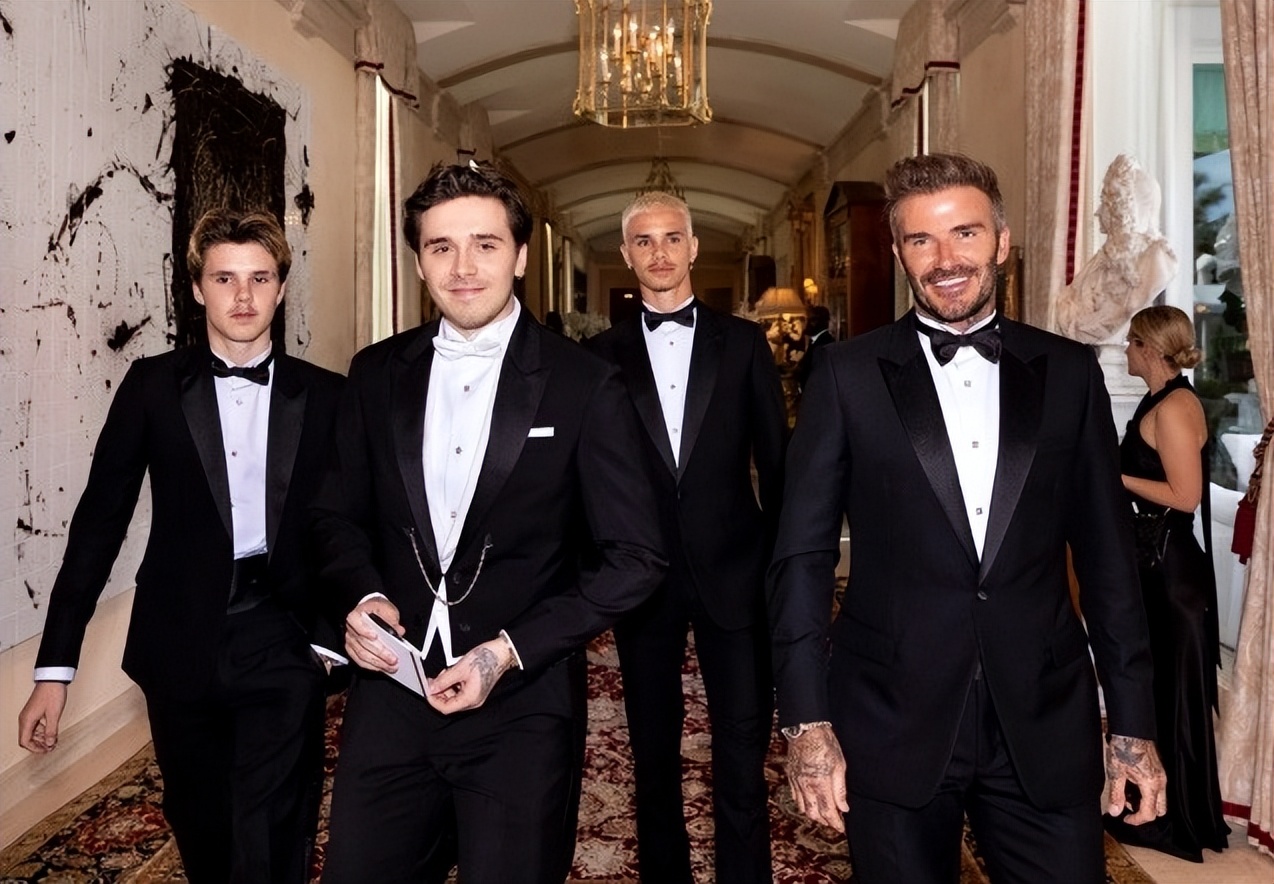 2010年贝克汉姆重回曼联,贝克汉姆卡塔尔世界杯帅照