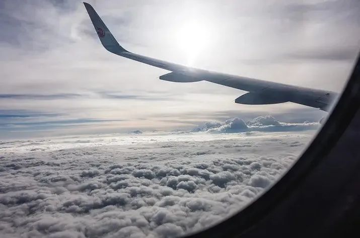 中美航班增加无望！东航/南航/厦航撤回申请，票价应声再涨