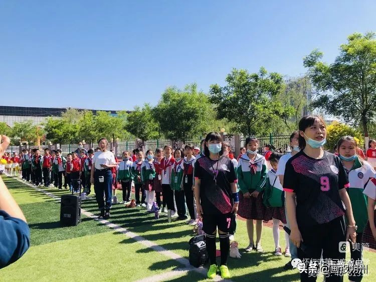 怀仁小学足球比赛视频,怀仁市第一届中小学足球比赛