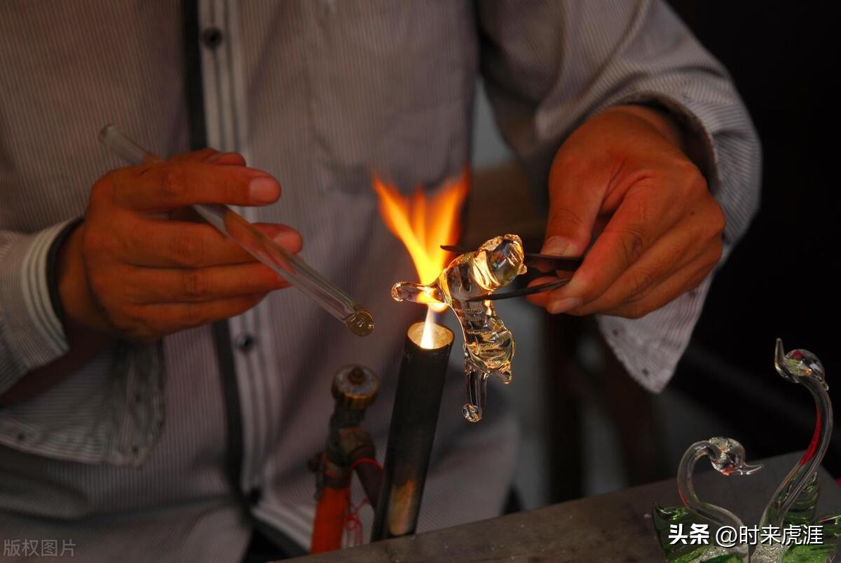 2023年最赚钱十大行业,2023新型赚钱行业