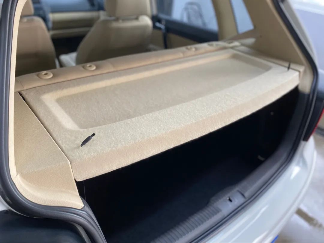 老款大众polo拆解内饰全过程,旧polo翻新视频