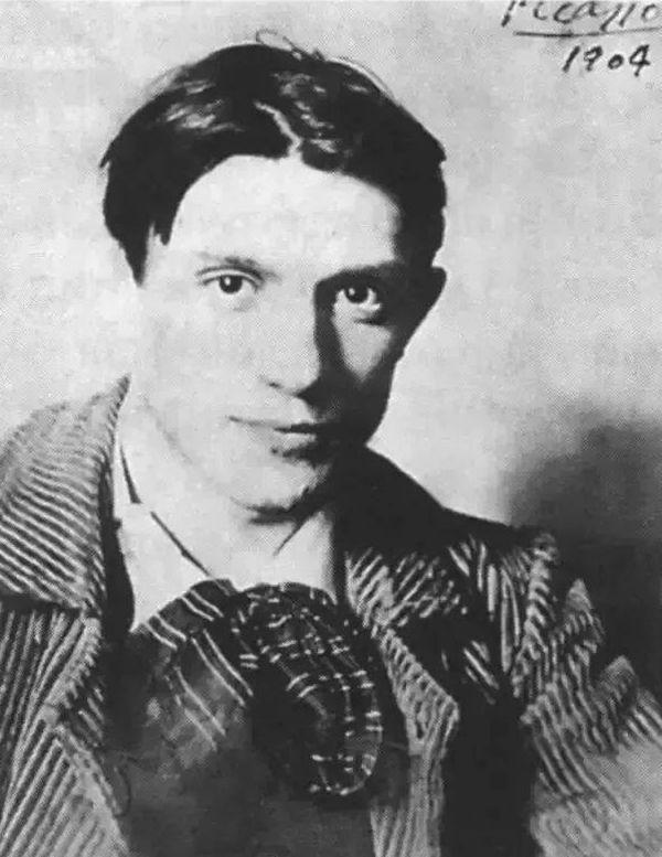 毕加索年轻时的样子,毕加索年轻的时候的照片