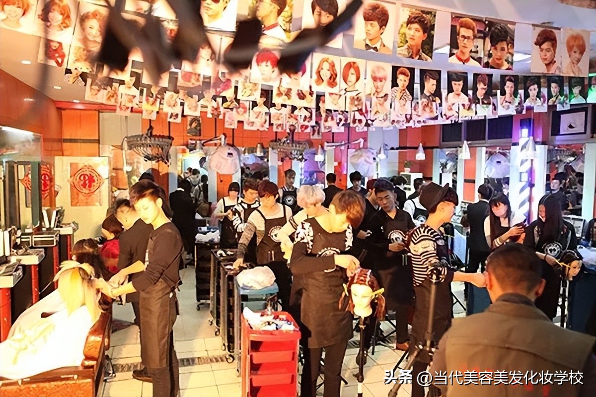 最好的影楼化妆学校,十大美容美发化妆学校