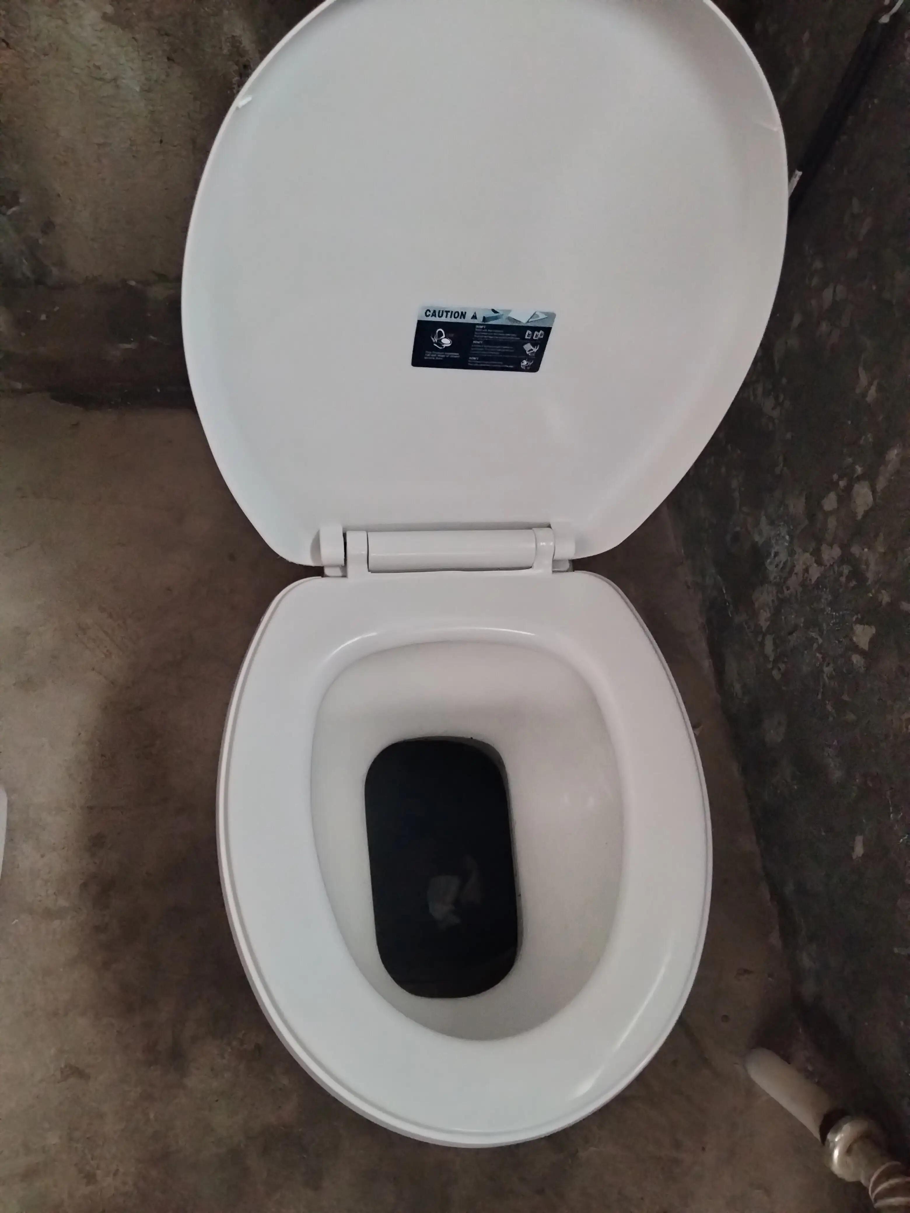 坐便器圈及盖的安装方法,马桶坐便器盖的安装方法