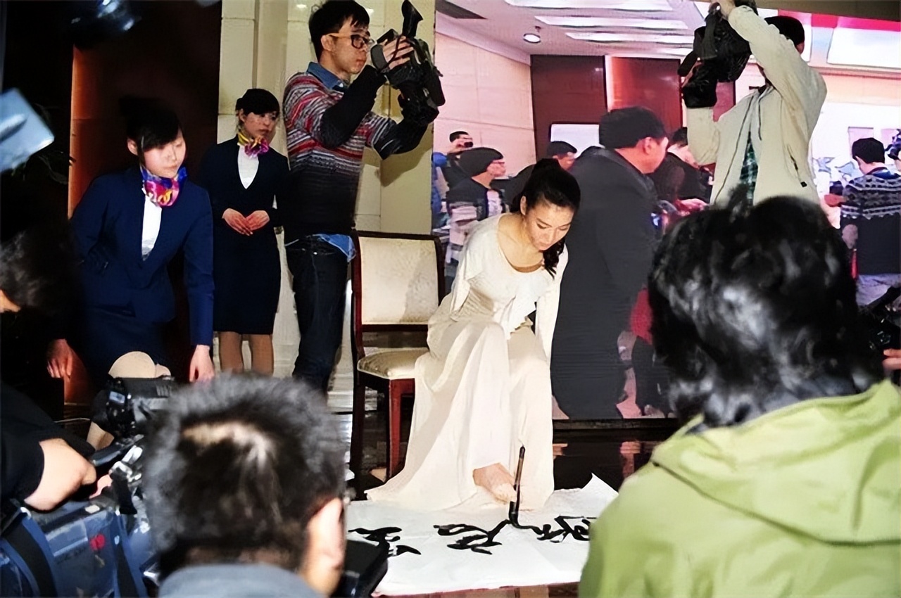 截肢女孩雷庆瑶近况,雷庆瑶触电事件