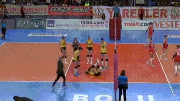 土超费内巴切锋霸库古尔,土超榜首大战完整版