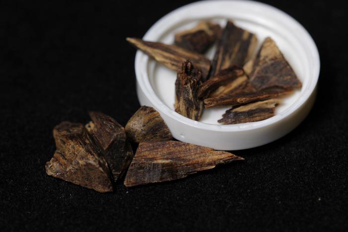 沉香比金子贵,沉香贵的跟便宜的区别