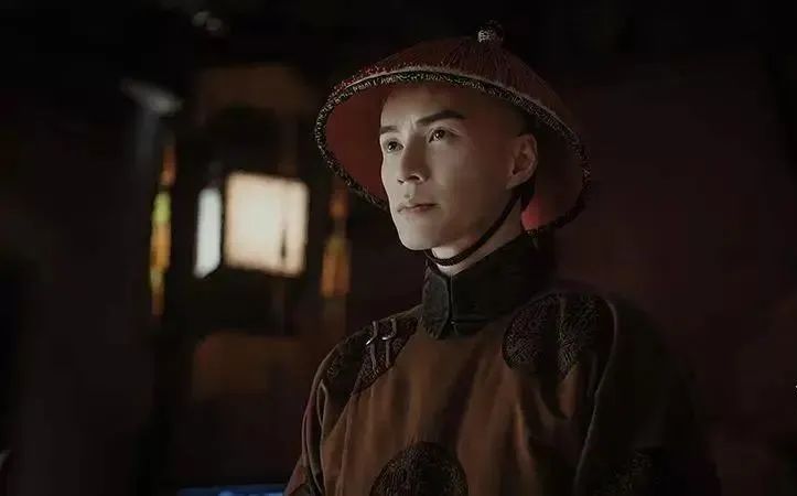 弹幕之王，敛财狂魔，4万首诗，“十全宝宝”乾隆真是个废物吗？