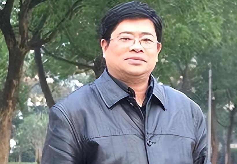 余则成原型潜伏了多少年,余则成潜伏台湾后到晚年结果怎样