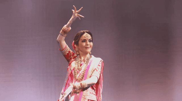 zendaya最新状态,zendaya很火吗