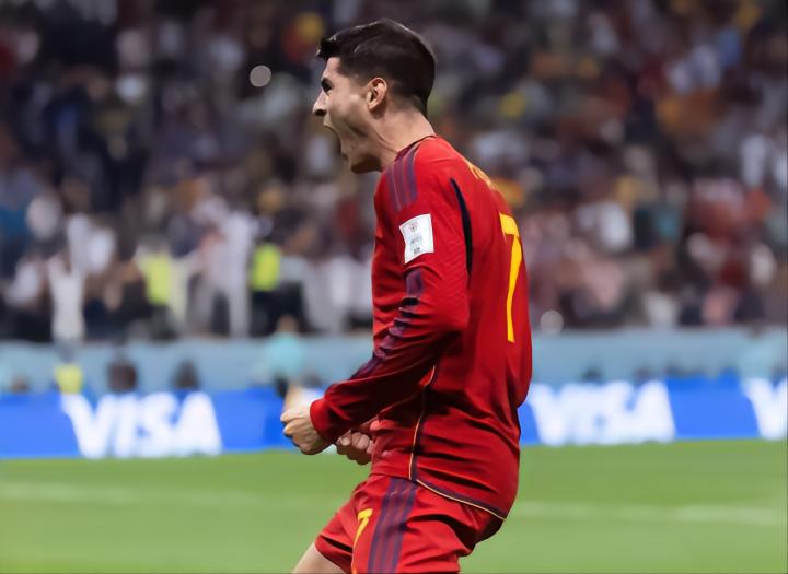 c罗莫拉塔尤文图斯训练照,c罗莫拉塔基耶萨