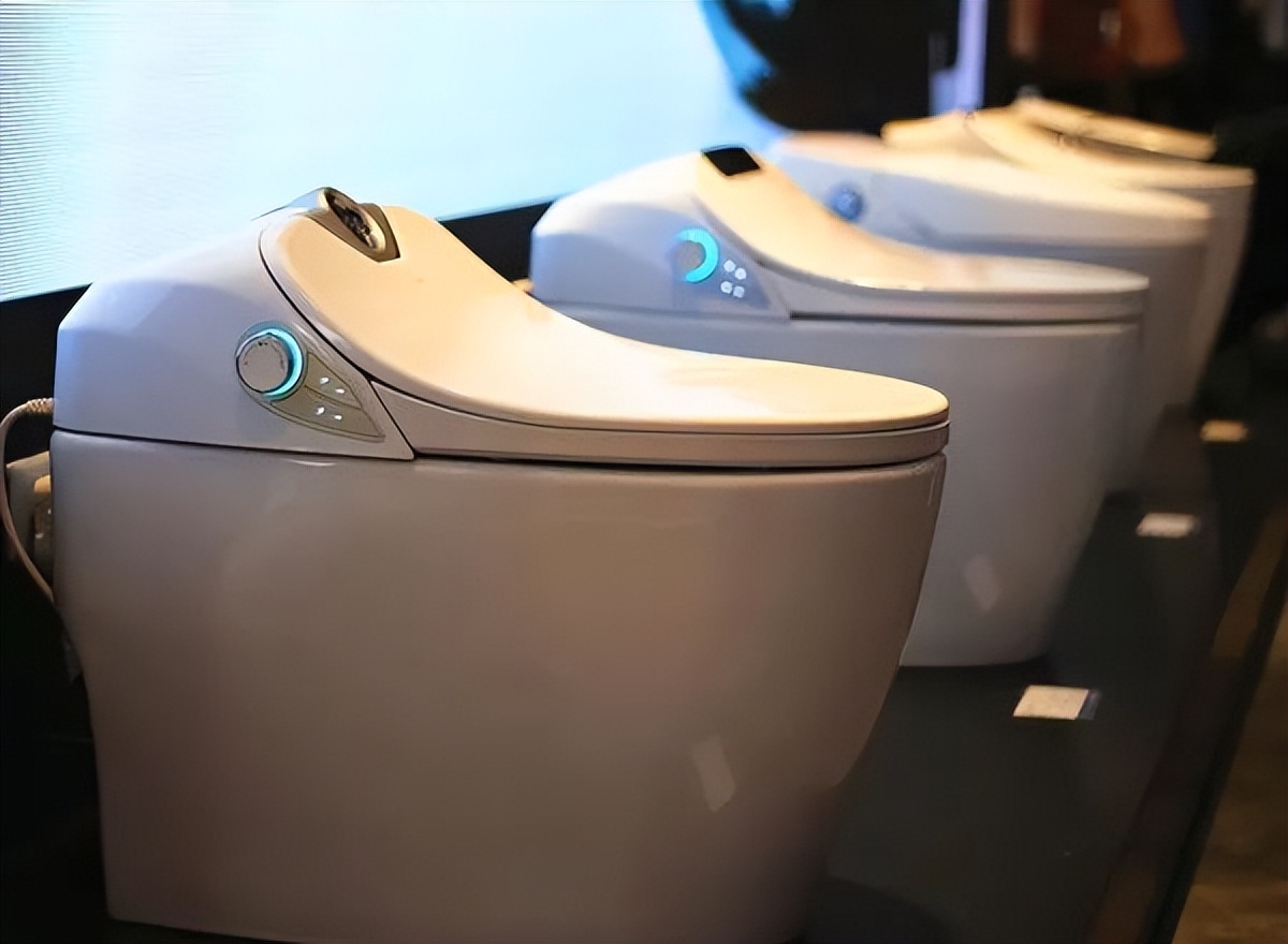 换了三个智能马桶总结的经验,来自用了三年智能马桶的忠告