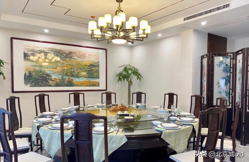 朝阳区驻京办餐厅，地道莆田菜，盘大碗儿深，深受北京土著喜爱