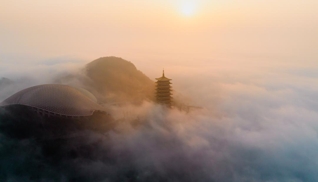 以城相见南京,以诚相见心诚则灵