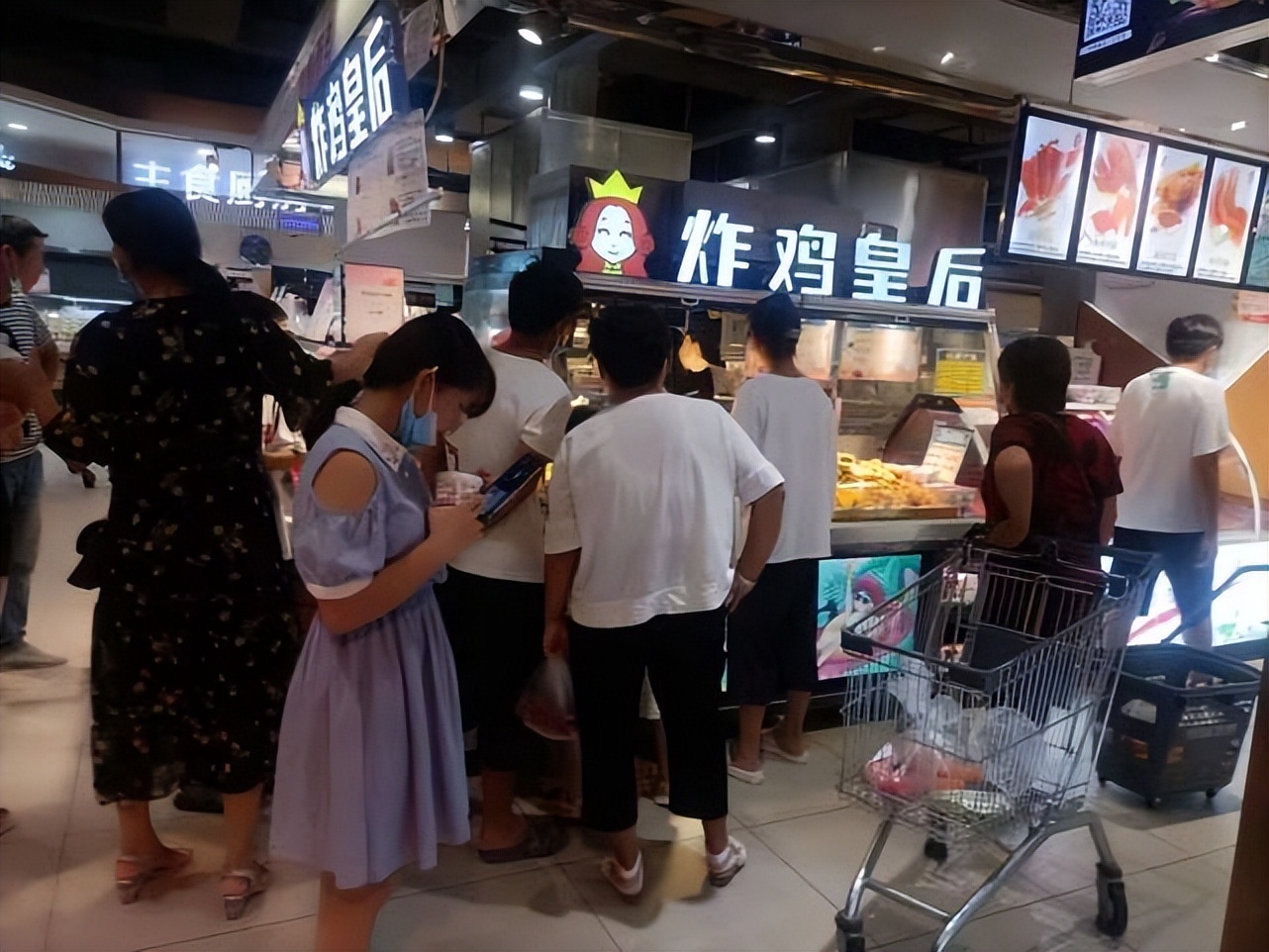 炸鸡皇后商超店怎么加盟,加盟炸鸡皇后要多少费用一个月