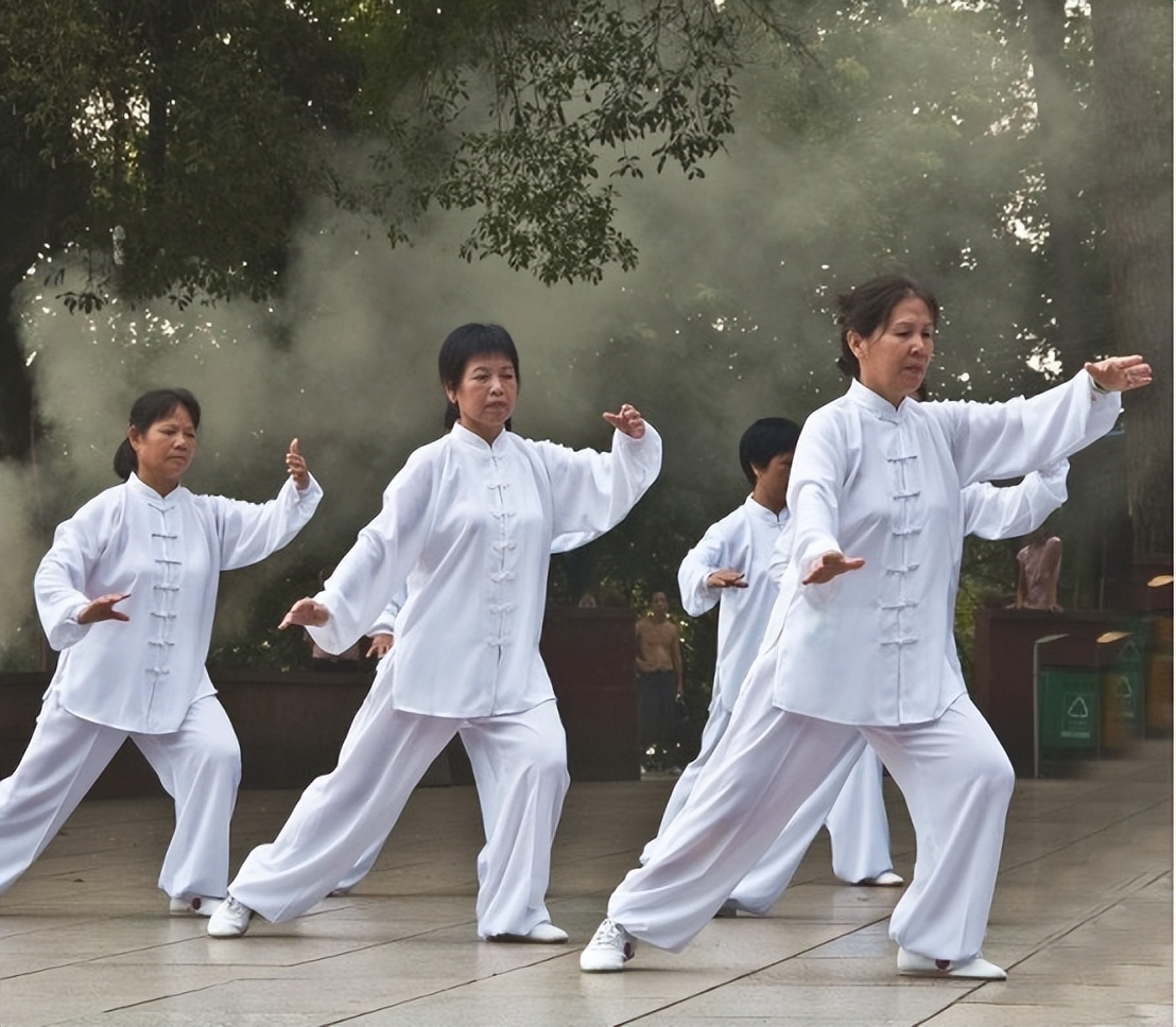 睡觉流口水别忽视可能是脑血栓,睡觉流口水是什么病的早期信号