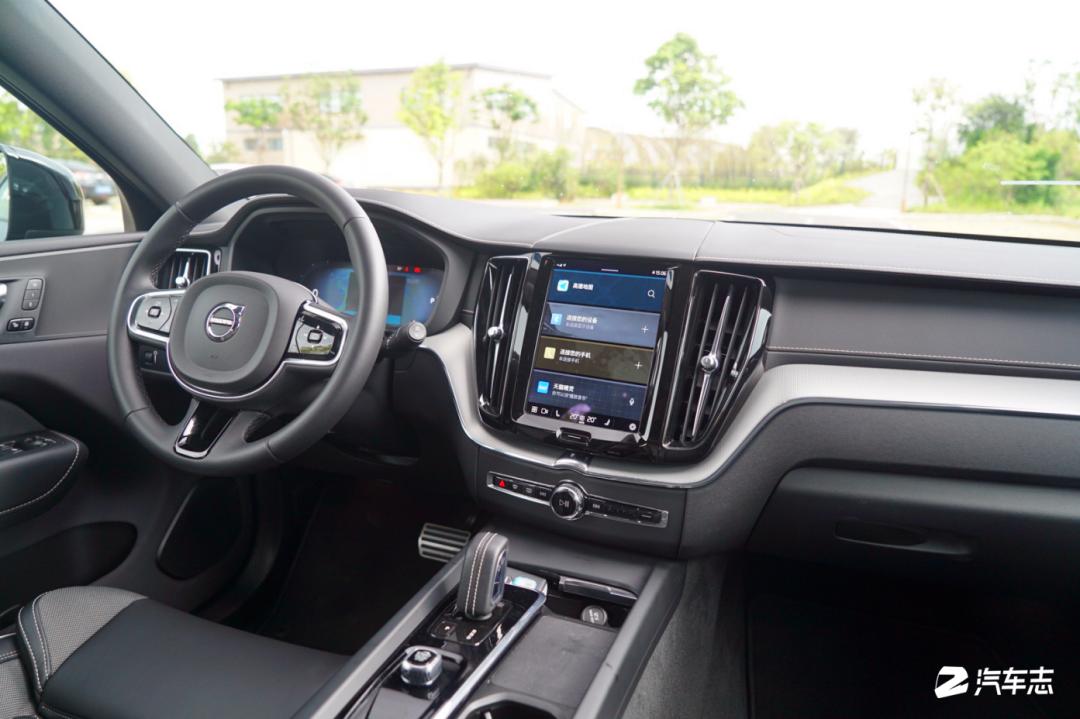 沃尔沃xc60b5驾驶感受,沃尔沃xc602022款智逸豪华型