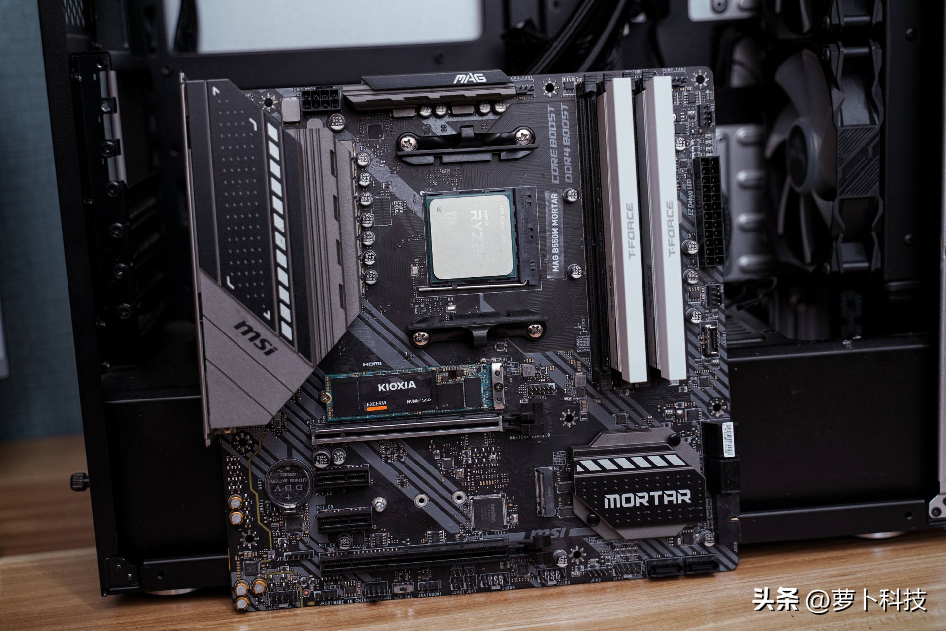 十铨梦境是内存条颜值天花板吗 (十铨梦境16gb电竞马甲灯条评测)