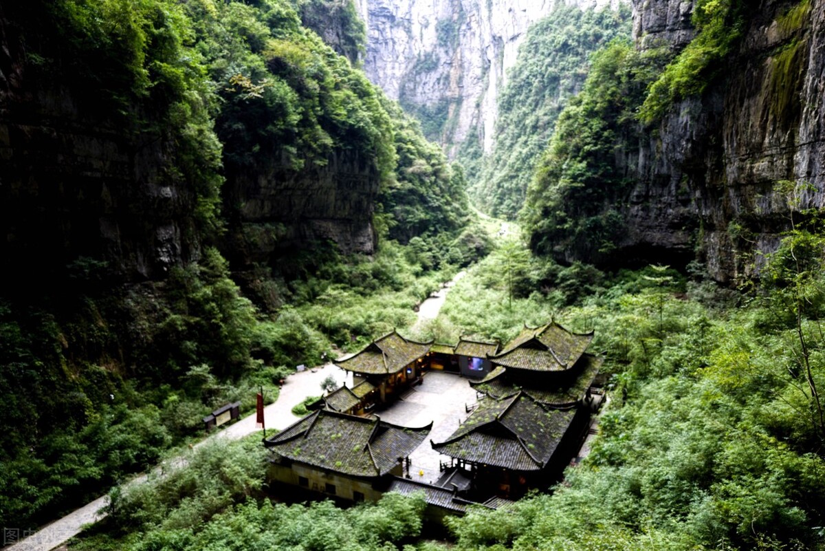 重庆武隆一日游最佳攻略,重庆到武隆两日游跟团