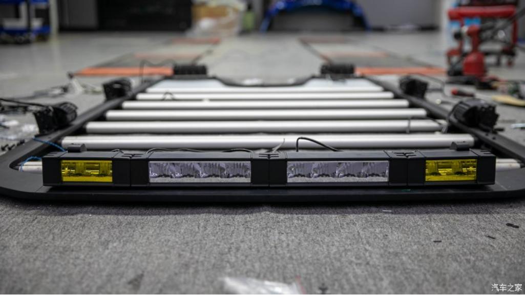 卫士越野顶灯,卫士专用顶灯