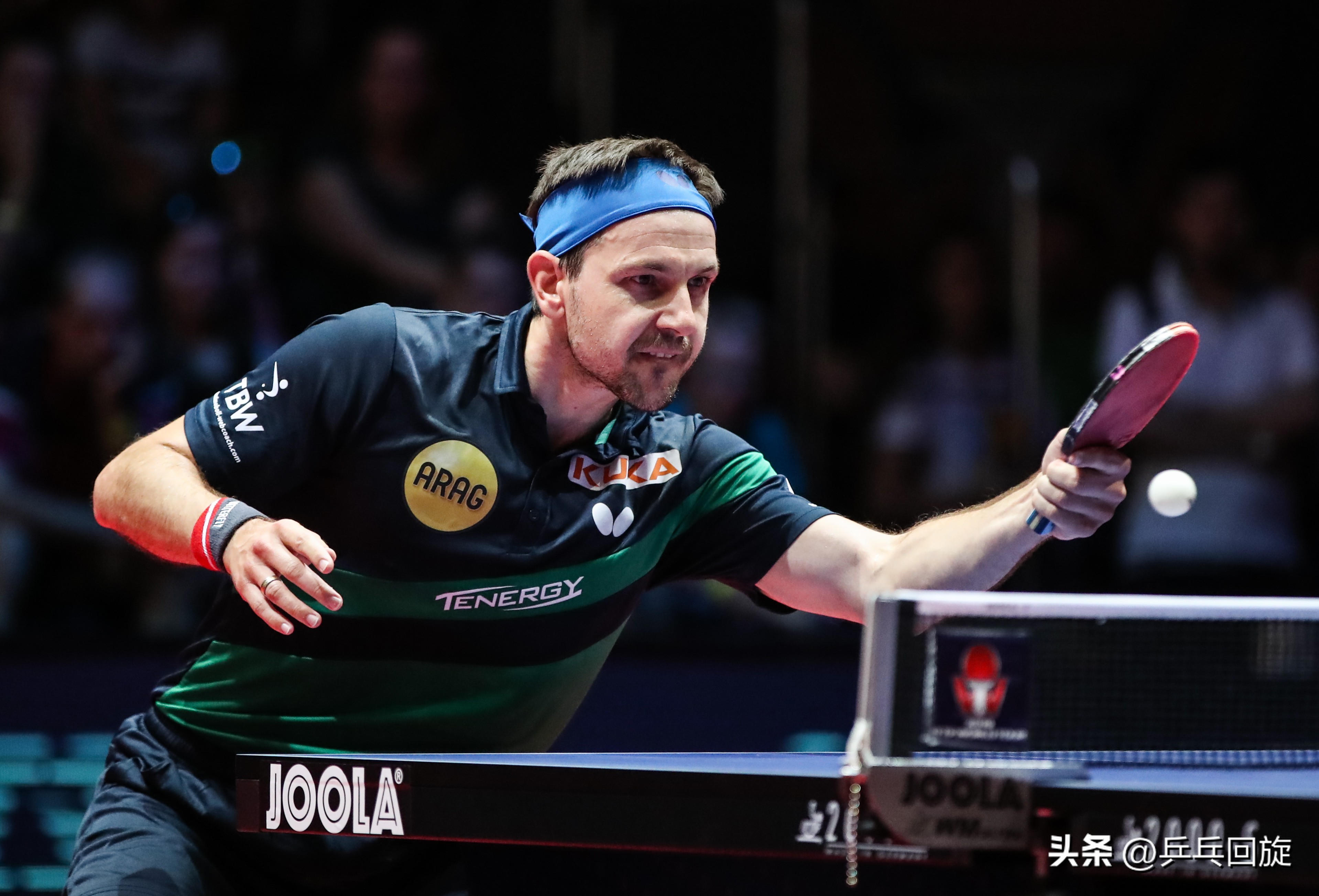 业余的直板单面拉，为何能战胜横板两面弧圈的校队主力？