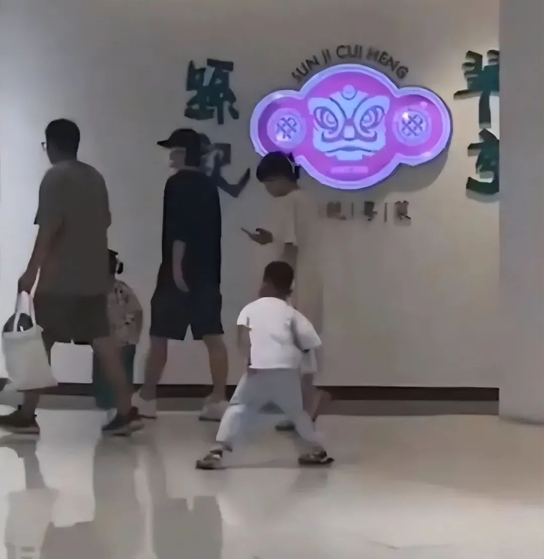 你认为劣迹斑斑的艺人该不该复出 (哪些劣迹艺人准备复出)