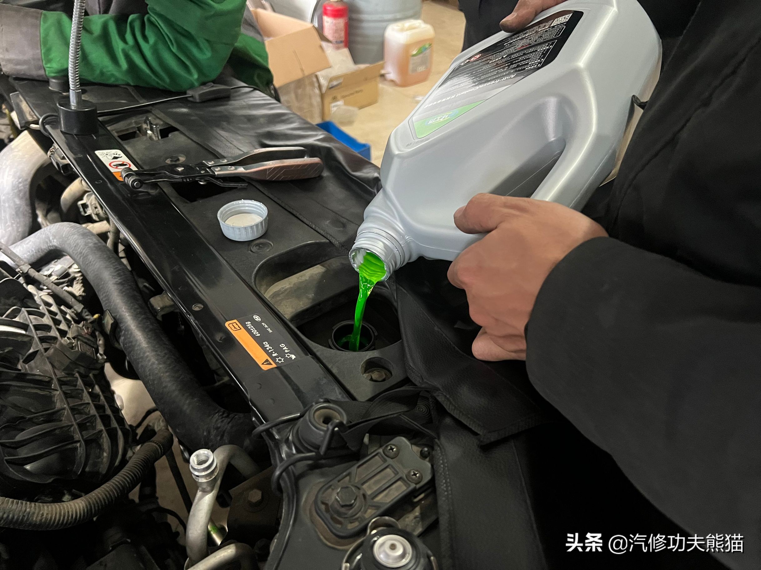 全新胜达大修,现代全新胜达9万公里烧机油